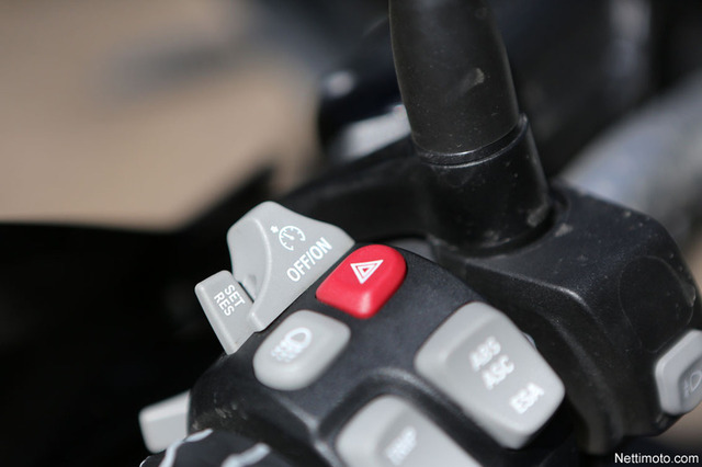 BMW R1200GS: Kuninkaan paluu