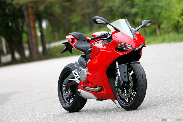 Ducati 899 Panigale – Pieni on kaunista Ducati 899 Panigale – Pieni on kaunista