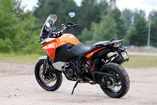 KTM 1190 Adventure – Allrounderien räyhähenki