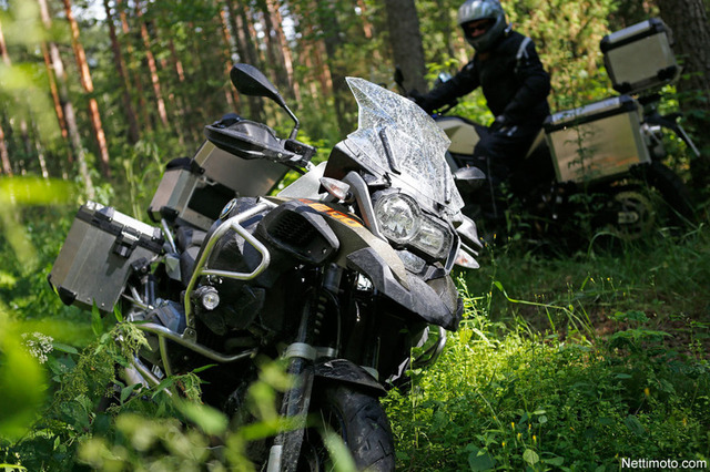 Adventureilla reissussa – Rapaa, hikeä ja onnenkyyneleitä