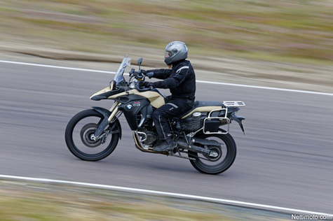 BMW GS 800 Adventure – Se kompaktimpi seikkailukaveri