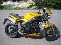 Triumph Speed Triple - rähinää...