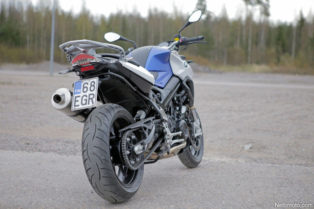 BMW F 800 R – Pirteä jokapaikanhöylä BMW F 800 R – Pirteä jokapaikanhöylä