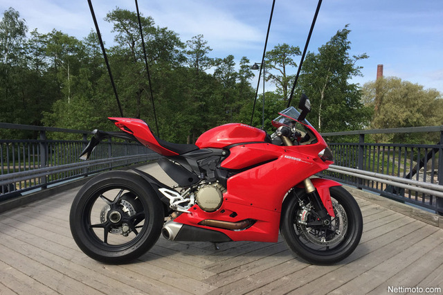 Ducati 1299 Panigale – Italian vauhko ori