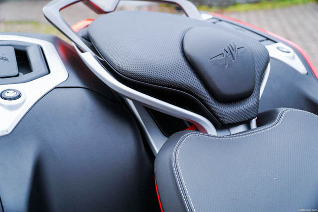 MV Agusta Turismo Veloce – Tyylikästä monikäyttöisyyttä MV Agusta Turismo Veloce – Tyylikästä monikäyttöisyyttä