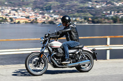 Moto Guzzi V9 – Nykyaika ja menneisyys törmäyskurssilla