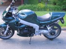 Triumph RS 955i Sprint - muriseva aristokraatti