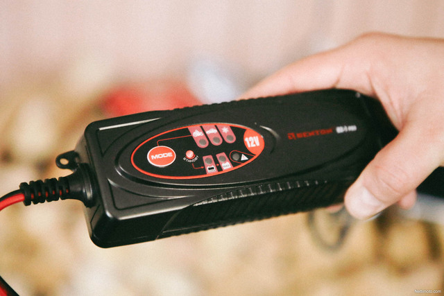 Moottoripyörä talviunille – syyshuolto pelastaa kevään