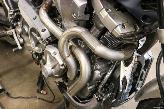 Yamaha MT-01-projekti – Inspiraatiota leffamaailmasta ja saapasmaasta Yamaha MT-01-projekti – Inspiraatiota leffamaailmasta ja saapasmaasta