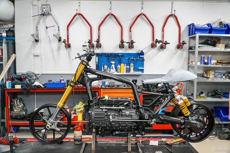 Triumph SuperLeggera - On tämä saa&#na työmaa!