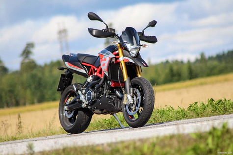 Aprilia Dorsoduro 900 – Ehta ja aito Italoravuri