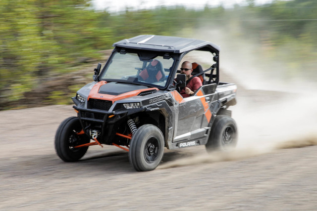 Polaris General XP 1000 – Huligaani ja herrasmies Polaris General XP 1000 – Huligaani ja herrasmies