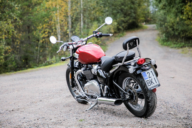 Triumph Speedmaster – Letkeä vääntöveikko
