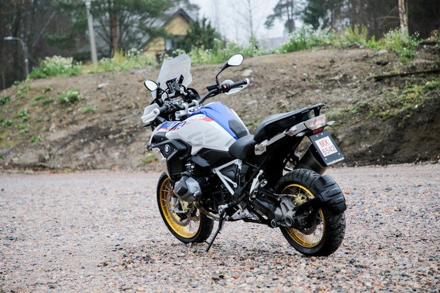 Ensitestissä uusi BMW R1250GS Ensitestissä uusi BMW R1250GS