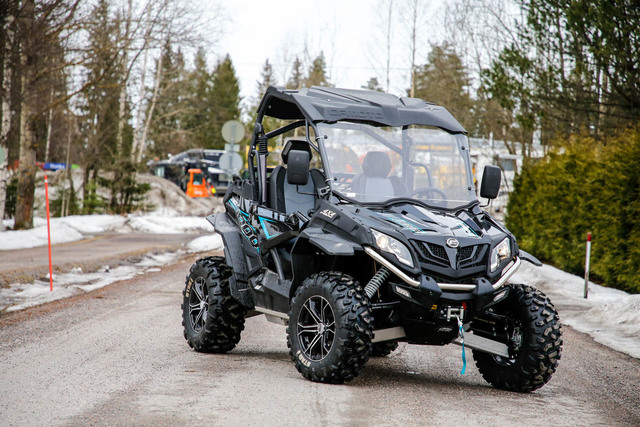 CF Moto ZForce 1000 – Työläinen ja rellestäjä