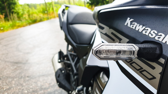 Kawasaki Versys 1000 – tekniikan täyttämää seikkailua Kawasaki Versys 1000 – tekniikan täyttämää seikkailua