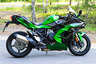 Kawasaki H2 SX SE – Peto tuulipuvussa