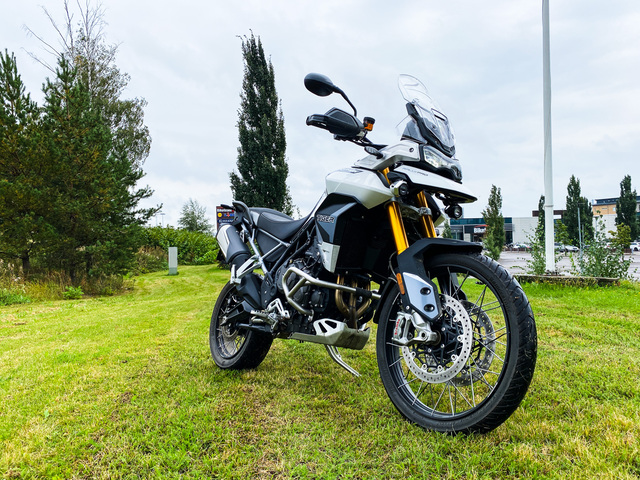 Triumph Tiger 900 Rally Pro – Piristysruiske Tiikerille