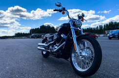 Harley-Davidson Softail Standard – Sopivan pelkistetty