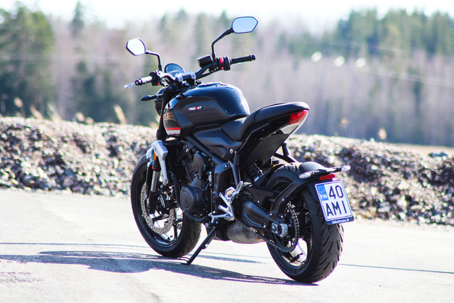 Triumph Trident 660 – Tyylillä edullisempaan keskiluokkaan Triumph Trident 660 – Tyylillä edullisempaan keskiluokkaan