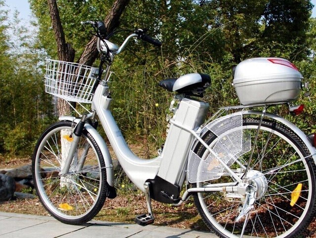 Laita motosi vuokralle ja kata käyttökuluja lisätienesteillä Laita motosi vuokralle ja kata käyttökuluja lisätienesteillä