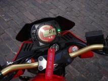 Kawasaki Z1000 -tonninen naku