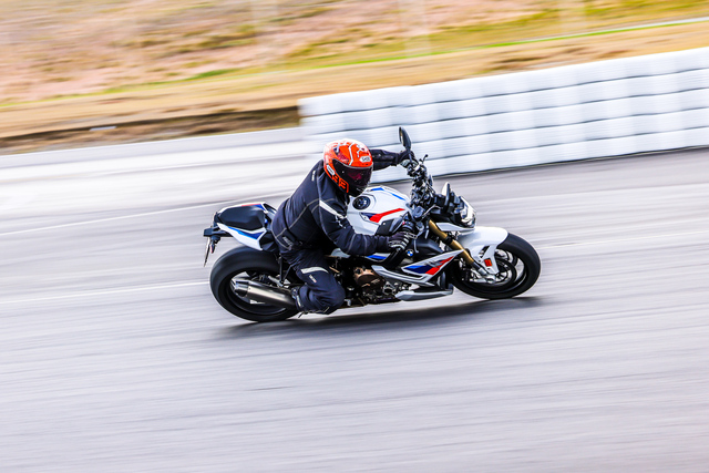 BMW S1000R – Nakutykki Baijerista BMW S1000R – Nakutykki Baijerista