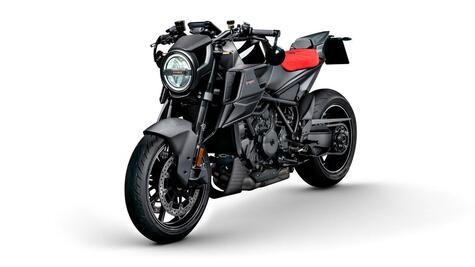 Brabus 1300R – Ökyilevä Supernaku