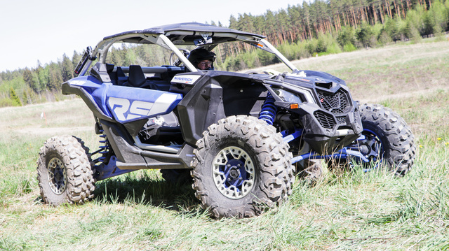Can-Am Maverick X RS Turbo RR – Turboahdettu elämystehdas