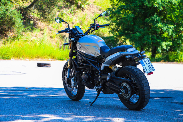 Benelli Leoncino 800 Trail – Hiekkateiden tyyliniekka Benelli Leoncino 800 Trail – Hiekkateiden tyyliniekka