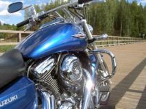 Suzuki VZ 1600 Intruder - power cruiser