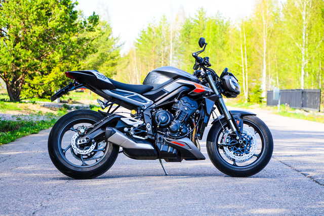 Triumph Street Triple 765 RS – Sporttinakujen ykkönen Triumph Street Triple 765 RS – Sporttinakujen ykkönen