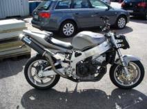 Honda CBR 900 RR - lainsuojaton