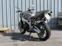 Honda CBR 900 RR - lainsuojaton