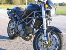 Ducati Monster 900 S4 - Italoravuri